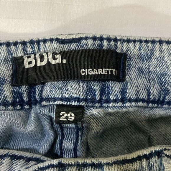 BDG Urban Outfitters Acid-Wash Cigarette Jean size 29 - Picture 5 of 10